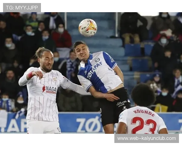 热刺边路反包夹有效限制对手控球